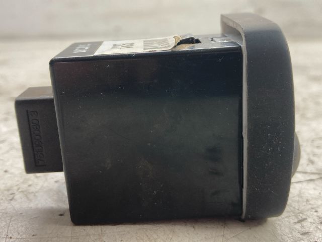 bontott HYUNDAI ACCENT Fényszórómagasság Állító Kapcsoló