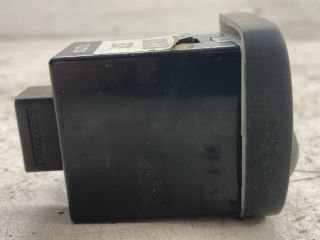 bontott HYUNDAI ACCENT Fényszórómagasság Állító Kapcsoló