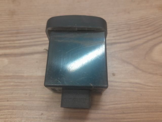 bontott HYUNDAI ACCENT Fényszórómagasság Állító Kapcsoló