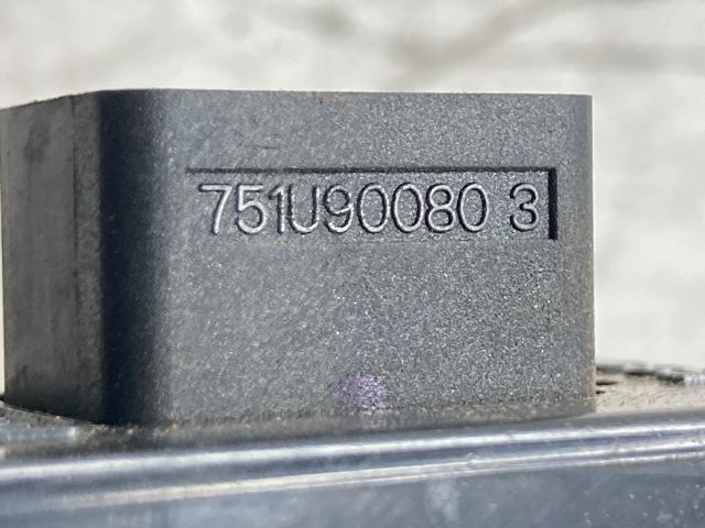 bontott HYUNDAI ACCENT Fényszórómagasság Állító Kapcsoló