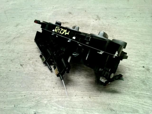 bontott HYUNDAI ACCENT Fűtéskapcsoló