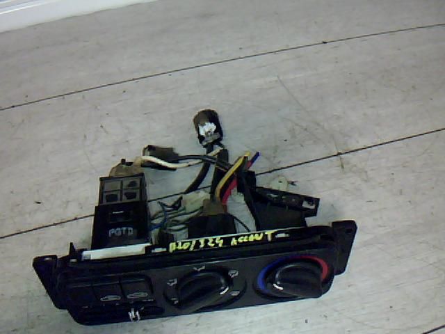 bontott HYUNDAI ACCENT Fűtéskapcsoló