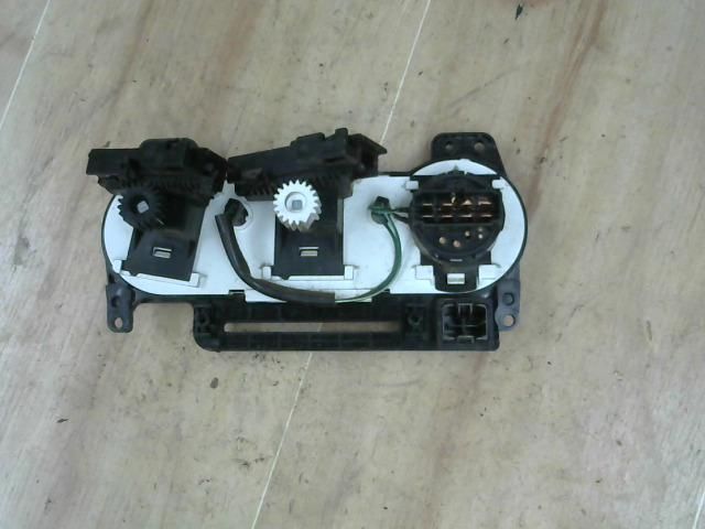 bontott HYUNDAI ACCENT Fűtéskapcsoló