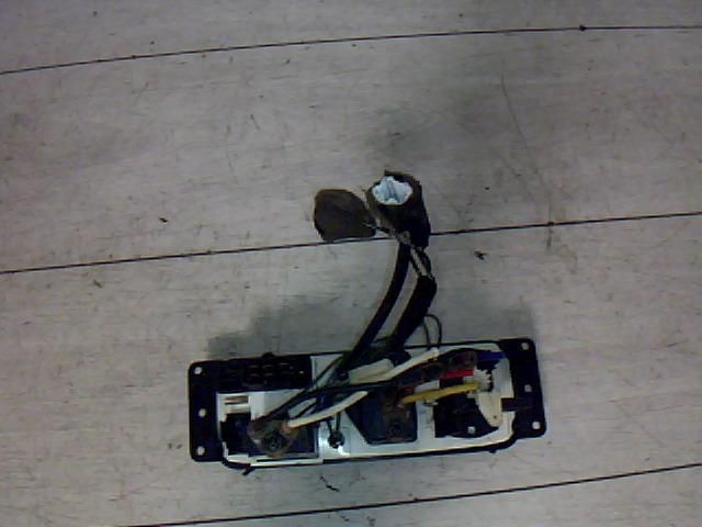 bontott HYUNDAI ACCENT Fűtéskapcsoló