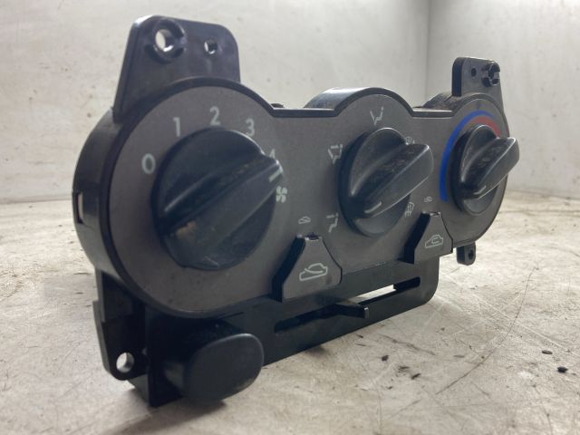 bontott HYUNDAI ACCENT Fűtéskapcsoló