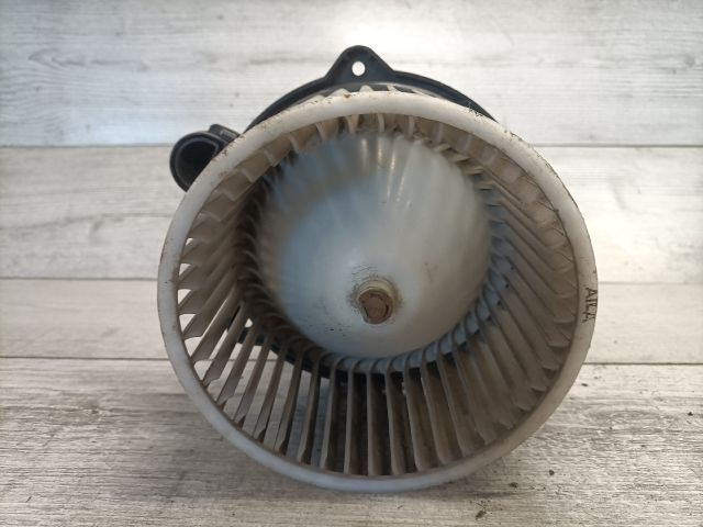 bontott HYUNDAI ACCENT Fűtőmotor (Klímás)