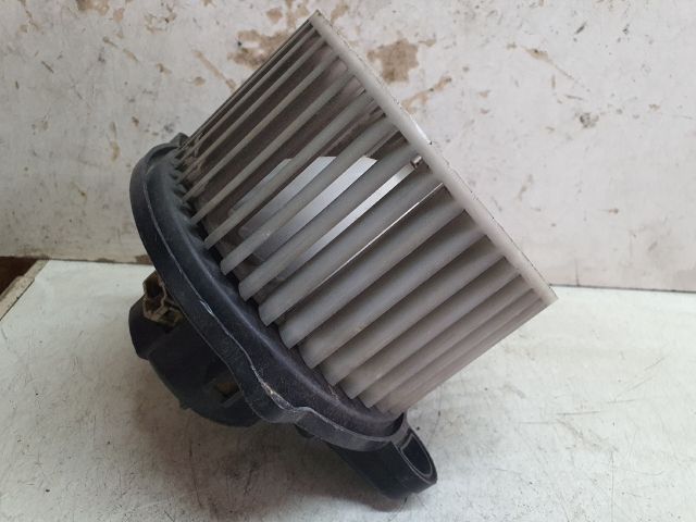 bontott HYUNDAI ACCENT Fűtőmotor (Klímás)