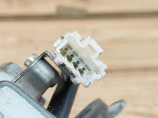 bontott HYUNDAI ACCENT Hátsó Ablaktörlő Motor