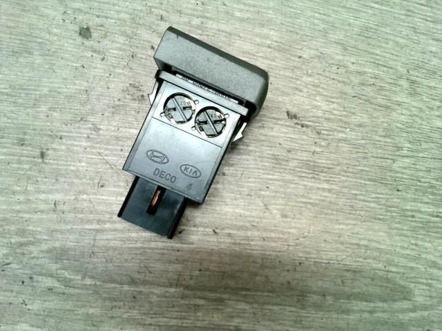 bontott HYUNDAI ACCENT Hátsó Ködzárófény Kapcsoló