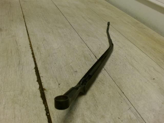 bontott HYUNDAI ACCENT Jobb első Ablaktörlő Kar