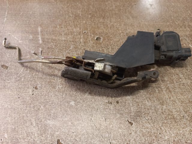 bontott HYUNDAI ACCENT Jobb első Ajtózár