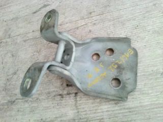 bontott HYUNDAI ACCENT Jobb első Felső Zsanér