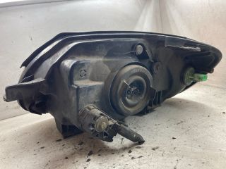 bontott HYUNDAI ACCENT Jobb Fényszóró