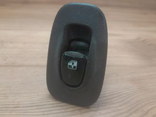 bontott HYUNDAI ACCENT Jobb hátsó Ablakemelő Kapcsoló