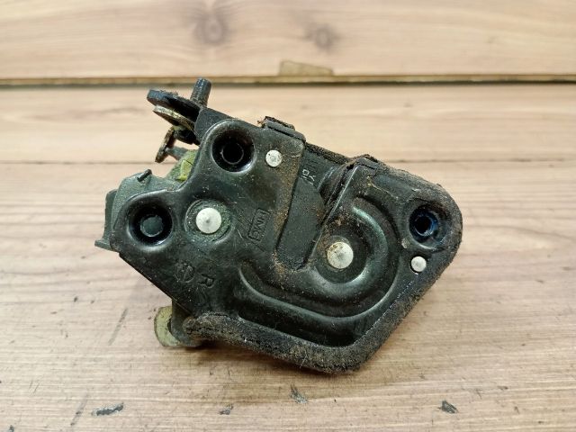 bontott HYUNDAI ACCENT Jobb hátsó Ajtózár