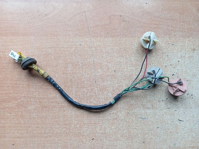 bontott HYUNDAI ACCENT Jobb Hátsó Lámpa Foglalat