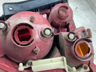 bontott HYUNDAI ACCENT Jobb Hátsó Lámpa