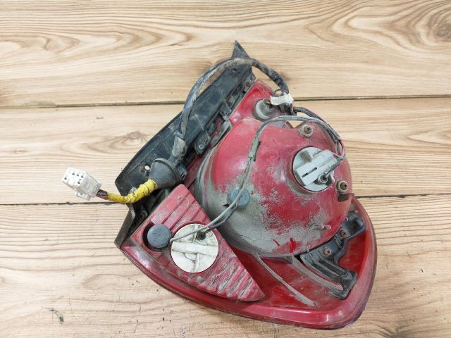 bontott HYUNDAI ACCENT Jobb Hátsó Lámpa