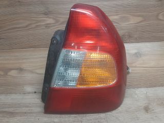 bontott HYUNDAI ACCENT Jobb Hátsó Lámpa