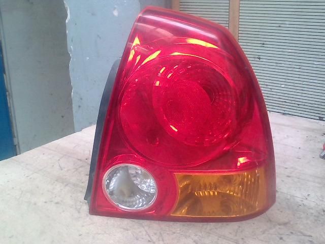 bontott HYUNDAI ACCENT Jobb Hátsó Lámpa