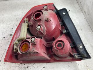 bontott HYUNDAI ACCENT Jobb Hátsó Lámpa