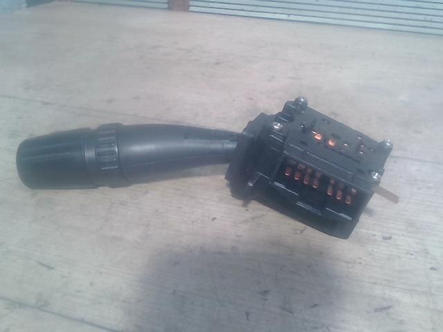 bontott HYUNDAI ACCENT Jobb Kormánykapcsoló Ablaktörlő