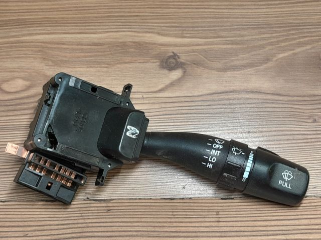 bontott HYUNDAI ACCENT Jobb Kormánykapcsoló Ablaktörlő