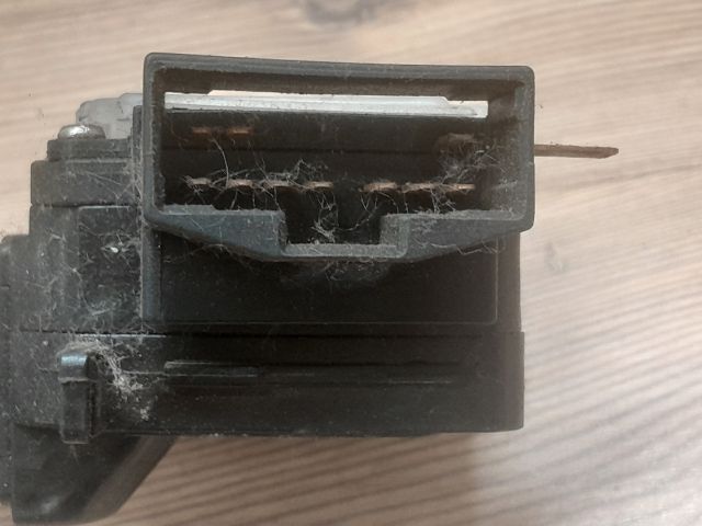 bontott HYUNDAI ACCENT Jobb Kormánykapcsoló Ablaktörlő