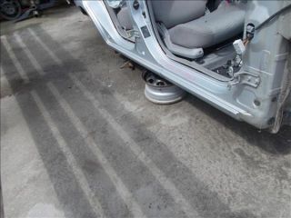 bontott HYUNDAI ACCENT Jobb Küszöb