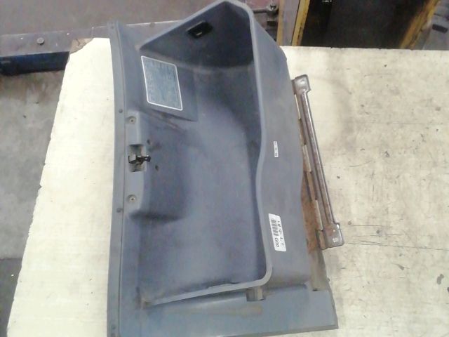 bontott HYUNDAI ACCENT Kesztyűtartó