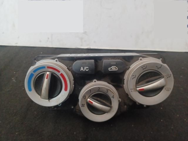 bontott HYUNDAI ACCENT Klíma Kapcsoló