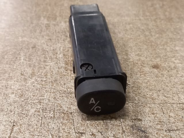 bontott HYUNDAI ACCENT Klíma Kapcsoló