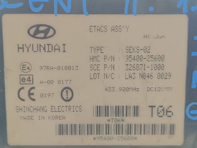 bontott HYUNDAI ACCENT Komfort Elektronika