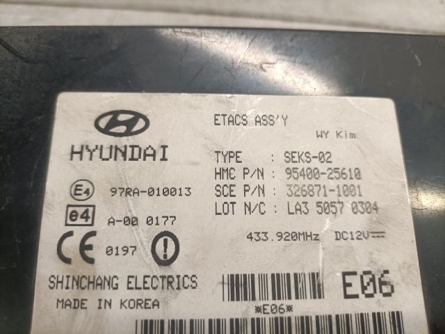 bontott HYUNDAI ACCENT Komfort Elektronika