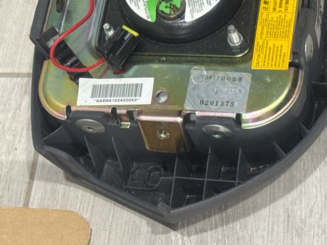 bontott HYUNDAI ACCENT Kormánylégzsák