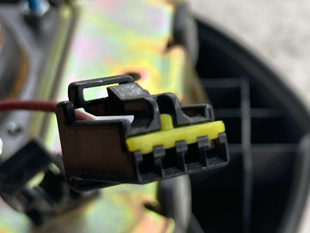 bontott HYUNDAI ACCENT Kormánylégzsák