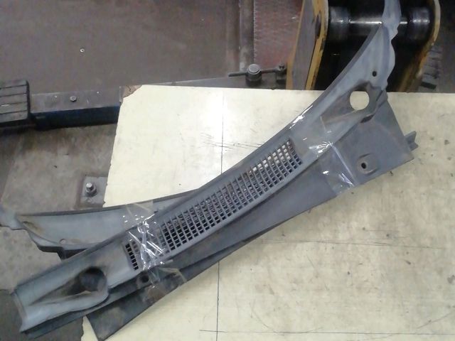 bontott HYUNDAI ACCENT Levélrács