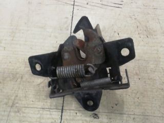 bontott HYUNDAI ACCENT Motorháztető Biztonsági Kampó