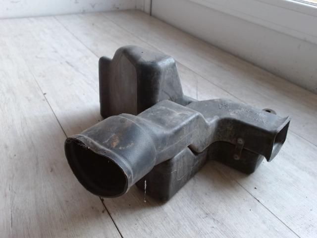 bontott HYUNDAI ACCENT Szívás Zaj Csökkentő Doboz