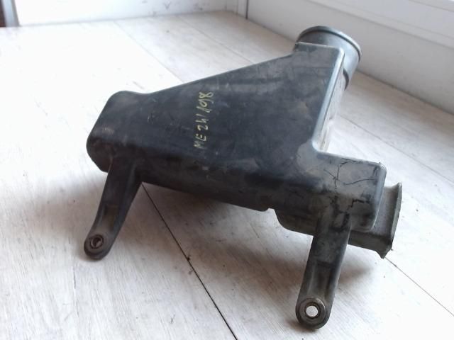 bontott HYUNDAI ACCENT Szívás Zaj Csökkentő Doboz