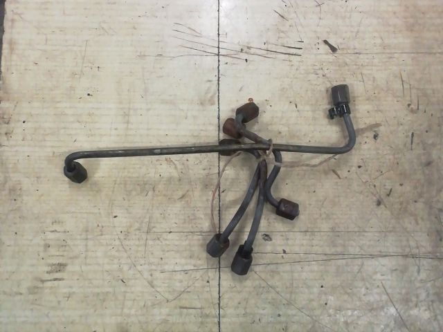 bontott HYUNDAI ACCENT Üzemanyagcső