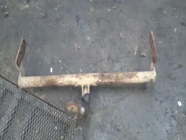 bontott HYUNDAI ACCENT Vonóhorog