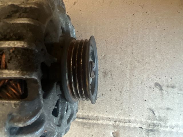 bontott HYUNDAI ATOS Generátor