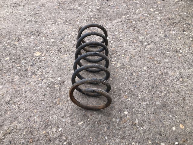 bontott HYUNDAI ATOS Hátsó Rugó