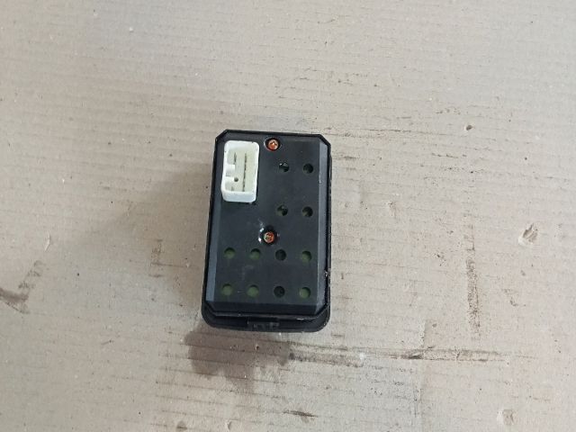 bontott HYUNDAI ATOS Ablakemelő Kapcsoló Négyes / Kettes