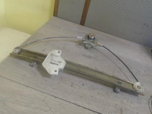 bontott HYUNDAI ATOS Bal első Ablakemelő Szerkezet (Mechanikus)