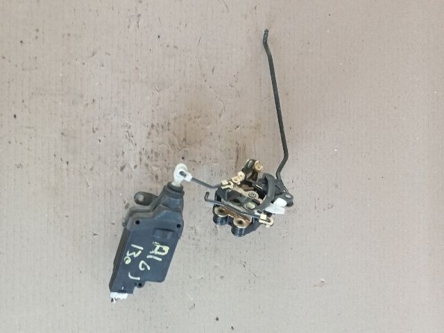 bontott HYUNDAI ATOS Bal első Ajtózár