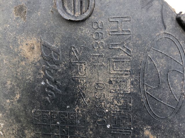 bontott HYUNDAI ATOS Bal első Első Dobbetét (Kerékjárati, Műanyag)