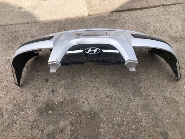 bontott HYUNDAI ATOS Első Lökhárító (Részeivel)