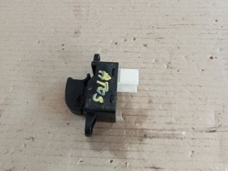 bontott HYUNDAI ATOS Jobb első Ablakemelő Kapcsoló